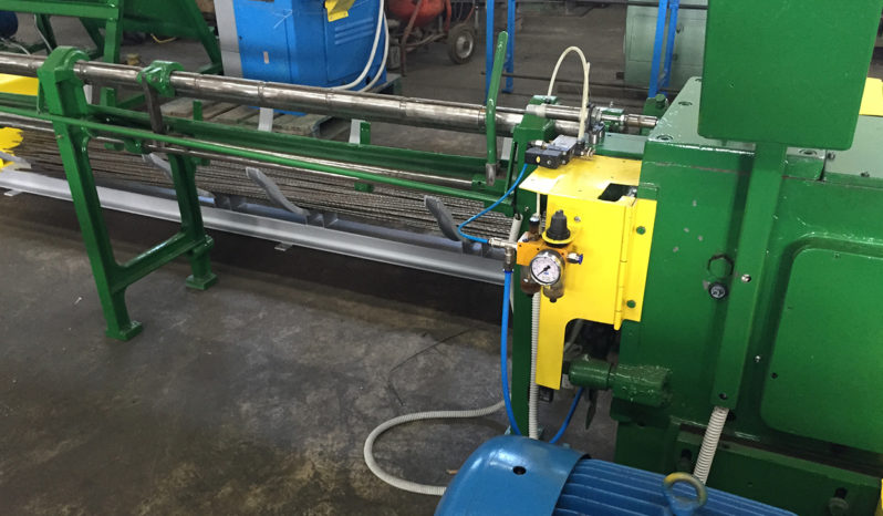 
								VITARI NR 10 / Straight & Cut Machine / N/A full									